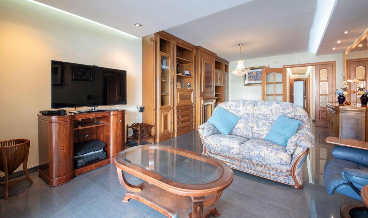 R114 Apartment Ca La Laura กาลาเฟลล์ ภายนอก รูปภาพ